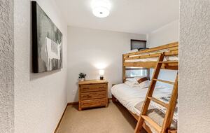 Home Exchange in Fraser, CO bunk guest bedroom