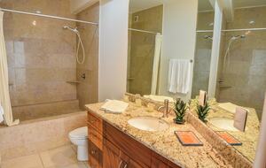 Home Exchange in Sayulita, Nay., Mexico Junior Suites Bathroom