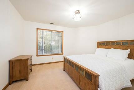 Home Exchange in San Miguel, CA guest bedroom with queen bed