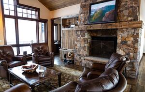 Mountain Home Ranch - Bordering National Forest - Durango, Colorado