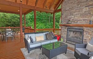Outdoor lounge and fireplace