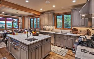 Home Exchange in Steamboat Springs, CO newly renovated kitchen