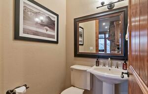 Home Exchange in Steamboat Springs, CO powder bathroom