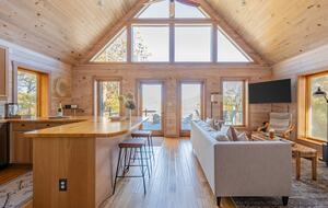 Home exchange in Fairview NC, kitchen and living room