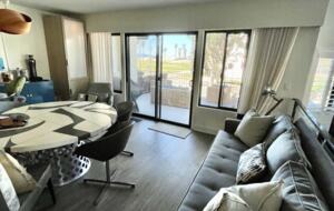 Home Exchange in Oxnard, CA informal breakfast table