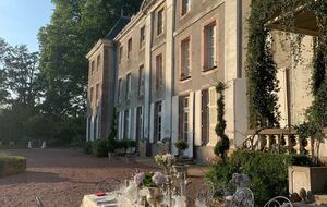 Château De Vézins (R) - Cholet, France