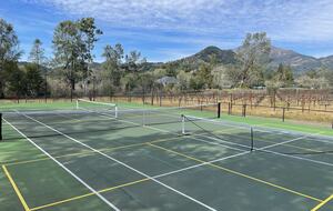 Villa Calistoga in Napa Valley Wine Country - Calistoga, California