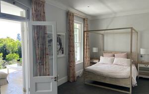 Eaton House - Cape Town, South Africa