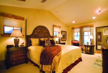 3 Bedroom at The Residences at The Chateaux