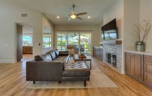 Mission Hills Luxe Home - Rancho Mirage, California