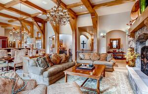 Switchback Lodge - Moving Mountains - Breckenridge, Colorado