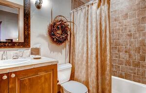 Switchback Lodge - Moving Mountains - Breckenridge, Colorado