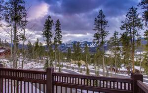 Switchback Lodge - Moving Mountains - Breckenridge, Colorado