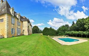 Château de Monferrier - St Geyrac, France