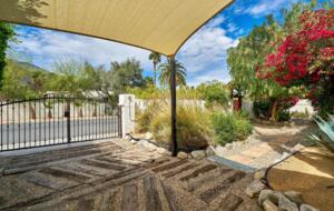 Home Exchange in Palm Springs, CA gated home and driveway