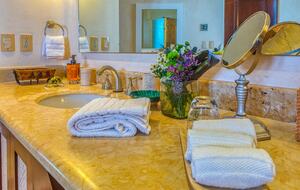 Villa Paloma Blanca - La Cruz De Huanacaxtle, Mexico