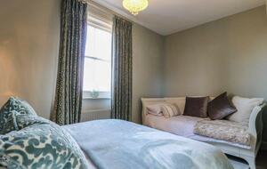 The Coach House - Burton Le Coggles, United Kingdom