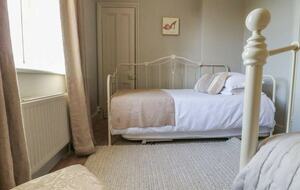 The Coach House - Burton Le Coggles, United Kingdom