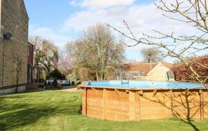 The Coach House - Burton Le Coggles, United Kingdom