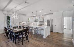 Brand New Kitchen and Flooring 2022!