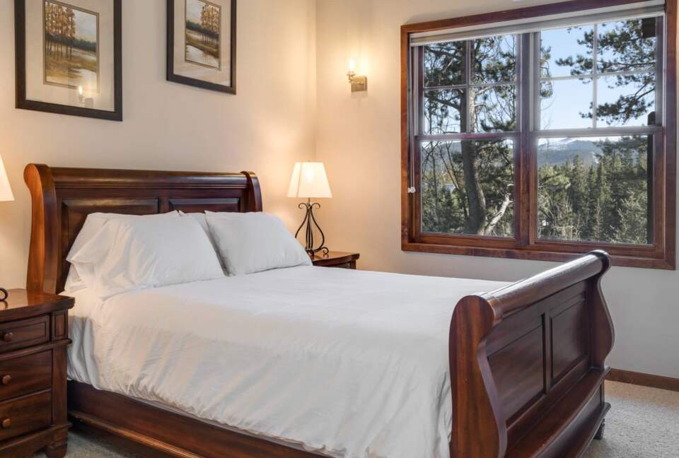 Main level Guest bedroom