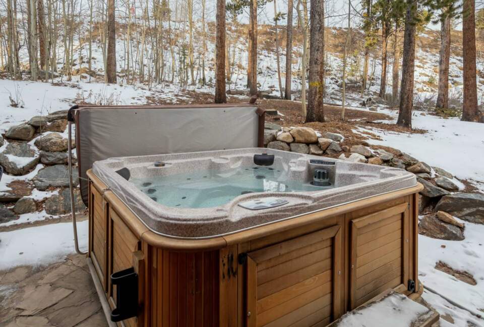 Hot tub