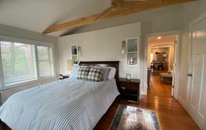 Farmhouse in the Berkshires - Hillsdale, New York