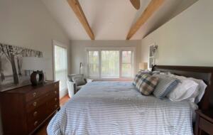 Farmhouse in the Berkshires - Hillsdale, New York