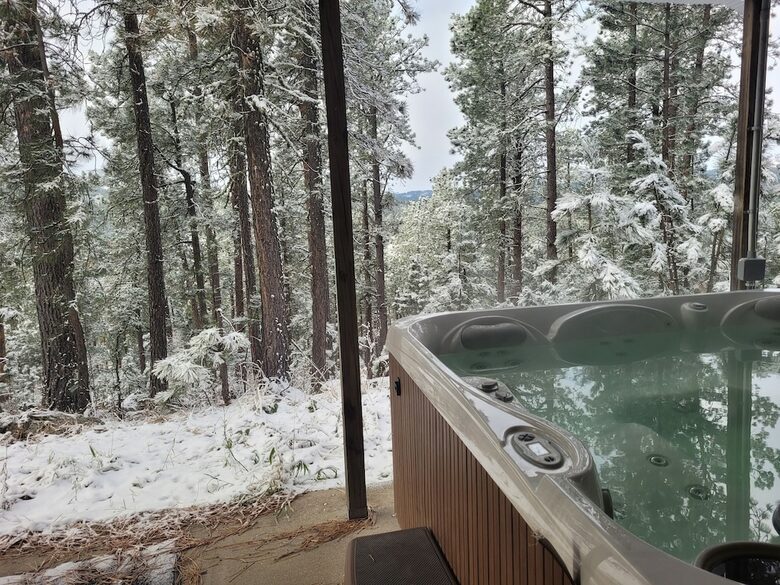 Home Exchange in Lead, SD hot tub