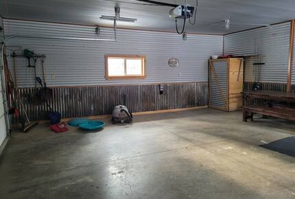 Home Exchange in Lead, SD garage