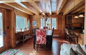 Home Exchange in Franconia, New Hampshire dining room