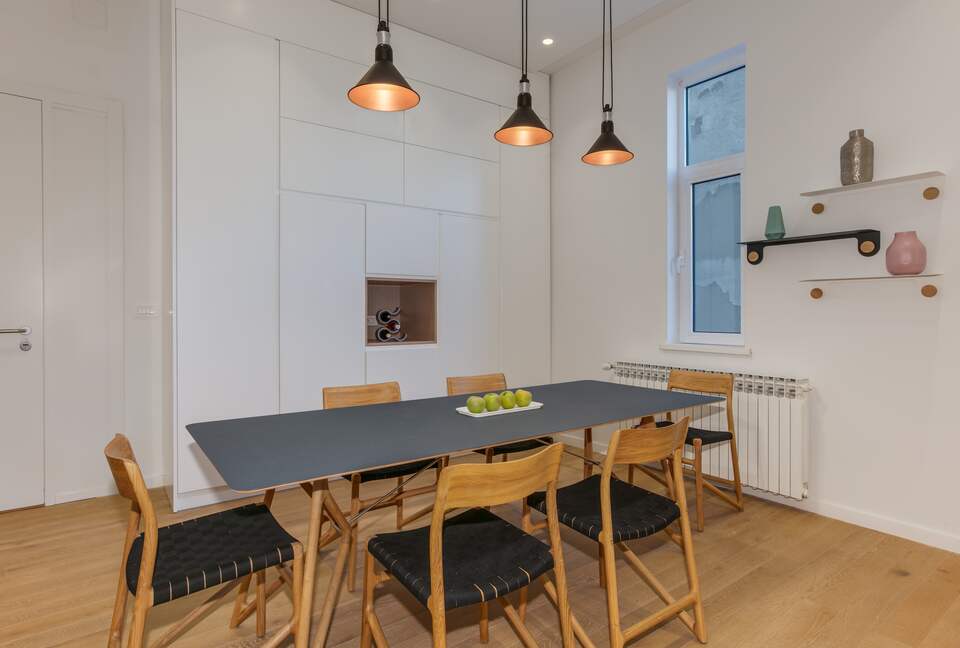 Belgrade - 1918 restored tall ceilings gem - Belgrade, Serbia