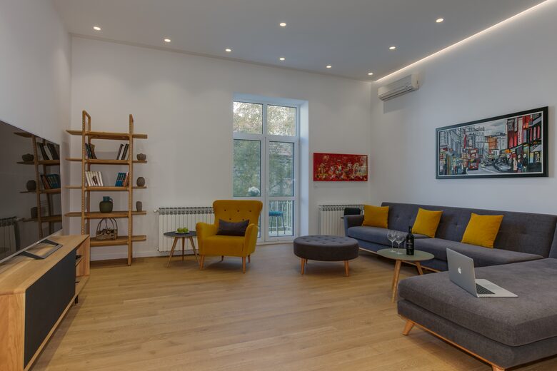 Belgrade - 1918 restored tall ceilings gem - Belgrade, Serbia