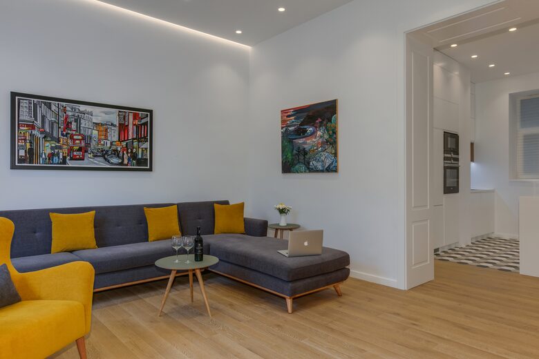 Belgrade - 1918 restored tall ceilings gem - Belgrade, Serbia