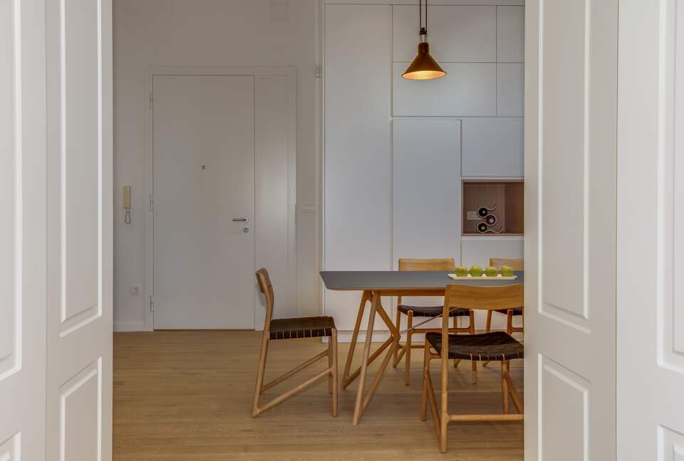 Belgrade - 1918 restored tall ceilings gem - Belgrade, Serbia