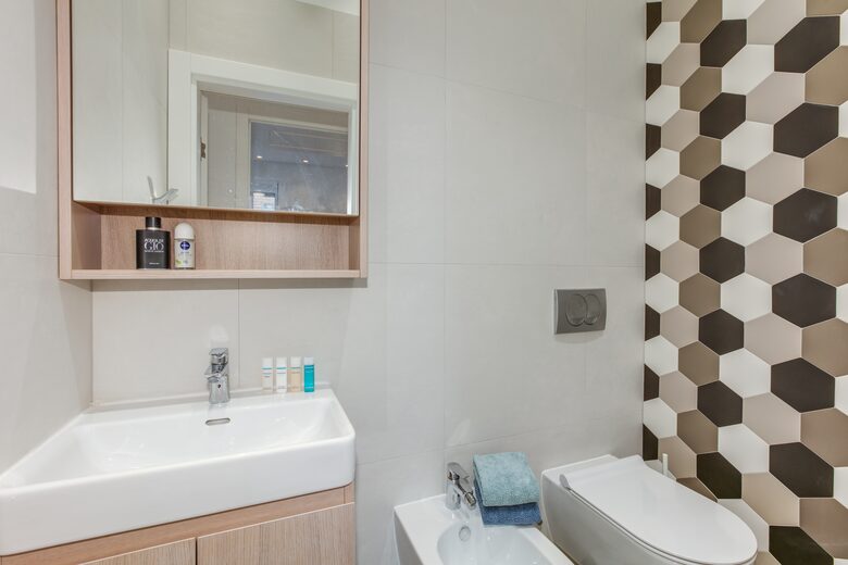 Belgrade - 1918 restored tall ceilings gem - Belgrade, Serbia