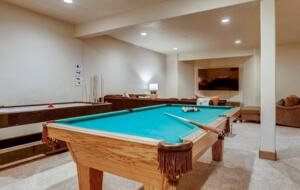 Rec room with pool table and ping pong