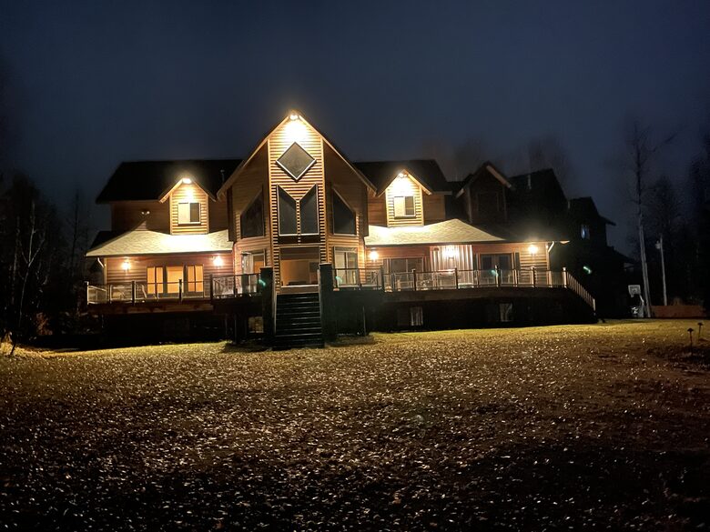 Blue Lantern Lodge - Big Lake, Alaska