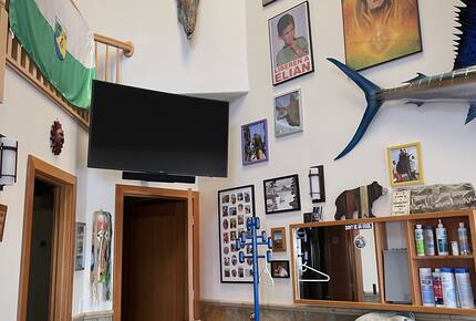 Blue Lantern Lodge - Big Lake, Alaska