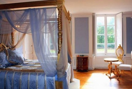 Chateau De Vezins - Chambris, France