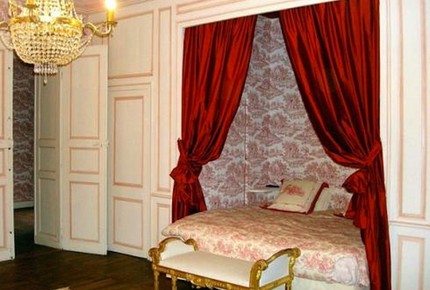 Chateau De Vezins - Chambris, France
