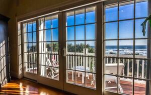 Pineapple Paradise Oceanfront Home - New Smyrna Beach, Florida