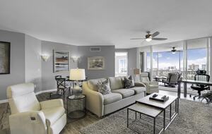 The Dunes - Awesome View & Resort Style Vacation - Naples, Florida