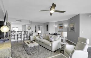 The Dunes - Awesome View & Resort Style Vacation - Naples, Florida