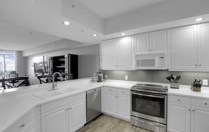 The Dunes - Awesome View & Resort Style Vacation - Naples, Florida