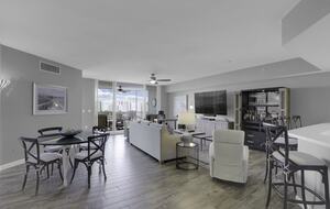 The Dunes - Awesome View & Resort Style Vacation - Naples, Florida