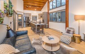 Home Exchange in Big Sky, Montana great room