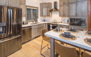 Home Exchange in Big Sky, Montana stainless steel appliances