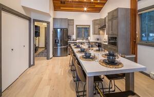 Home Exchange in Big Sky, Montana gorgeous kitchen