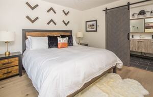 Home Exchange in Big Sky, Montana first floor master bedroom